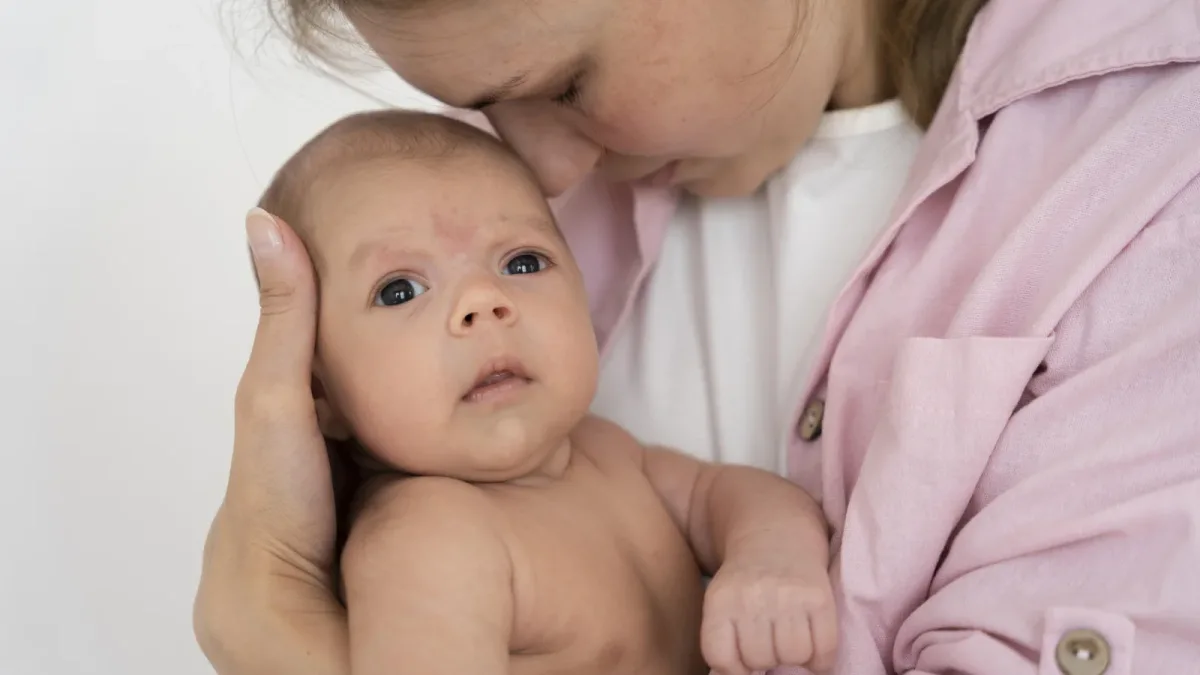 Cytomégalovirus congénital : le dépistage ciblé laisse passer plus d’un bébé infecté sur deux