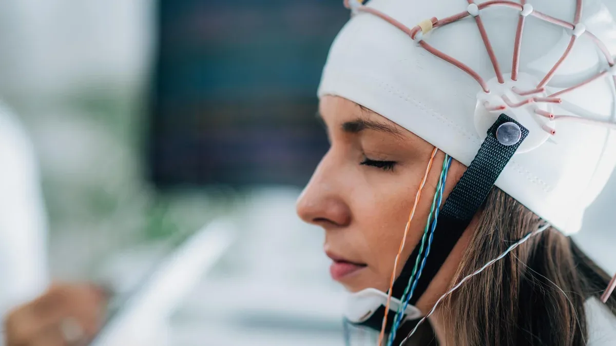 Brainwave EEG ou examen électroencéphalographique du cerveau dans une clinique