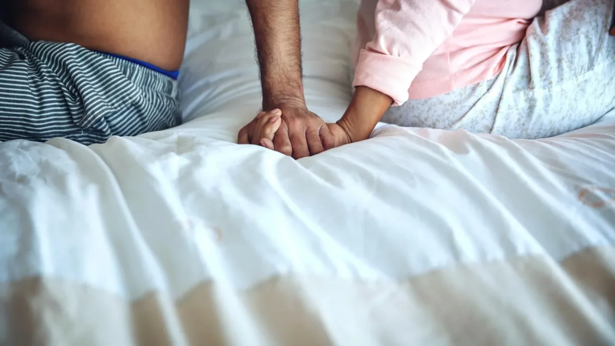 Charges négatives contre fibres du sperme : le mécanisme d’entrée du virus mpox dans la peau